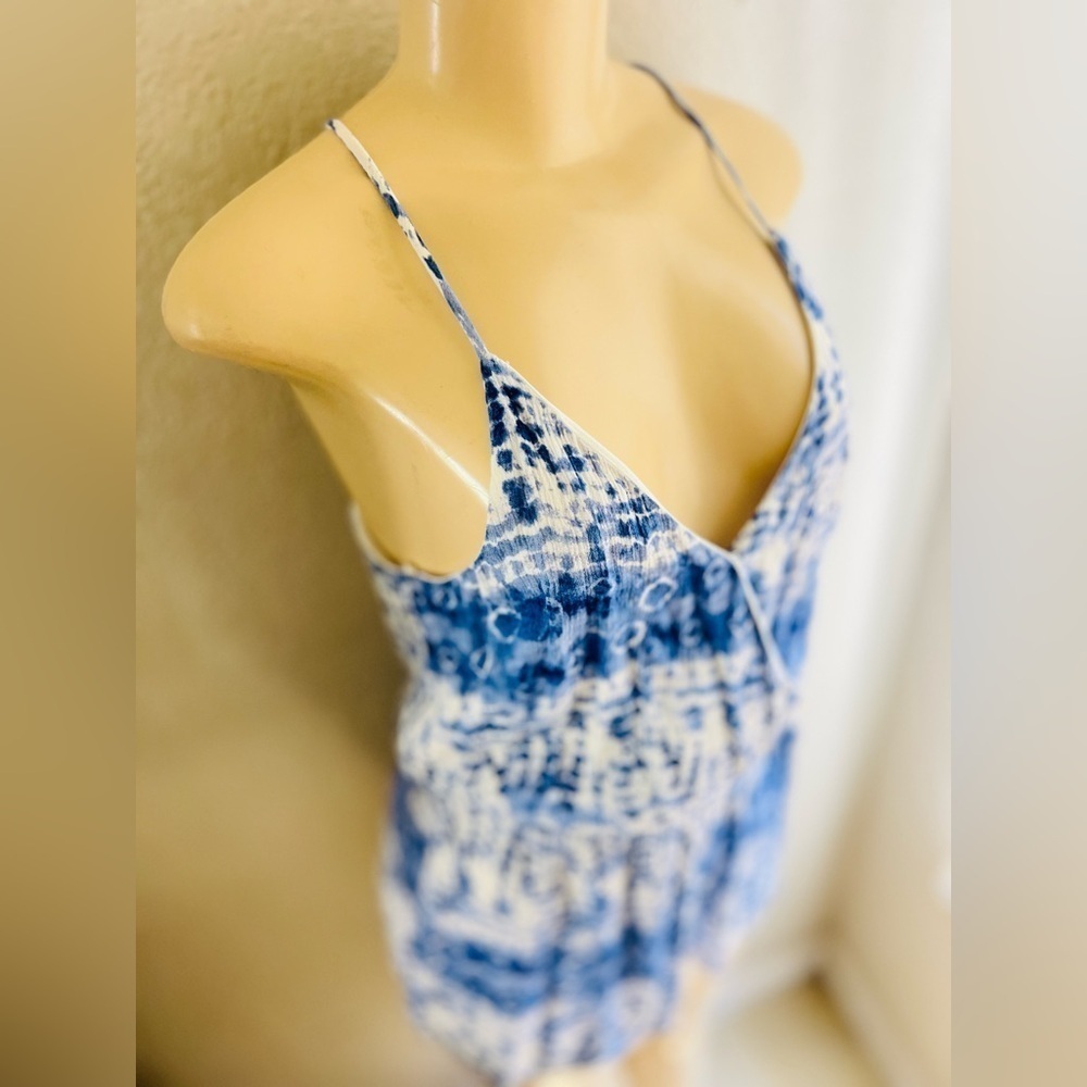ONE ❤️ CLOTHING Short Romper, Blue & White Size XS LIKE NEW - Picture 7 of 16